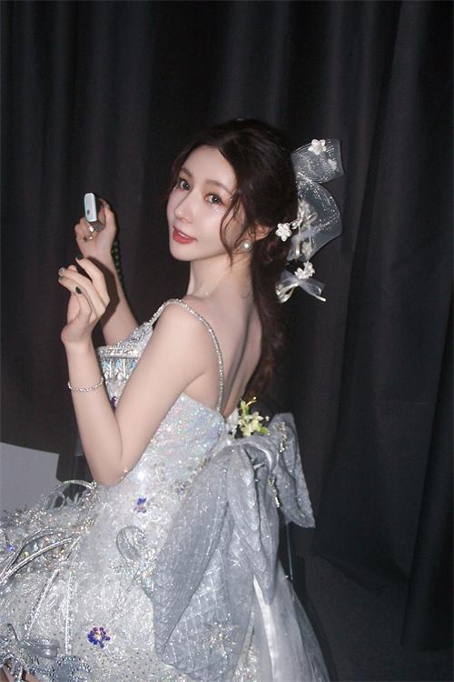 1766399829157493.jpg 3.jpg